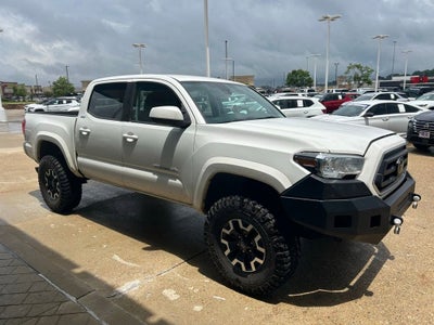 2022 Toyota Tacoma SR V6