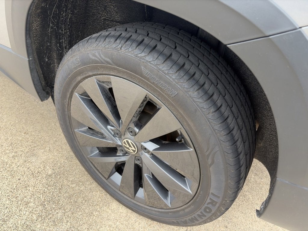 2024 Volkswagen Taos S