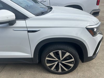 2023 Volkswagen Taos SE