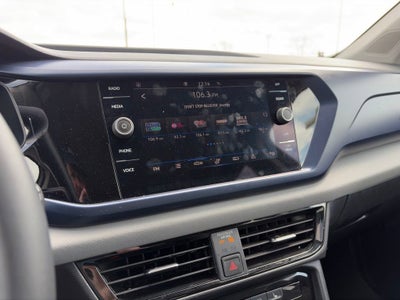 2023 Volkswagen Taos SE