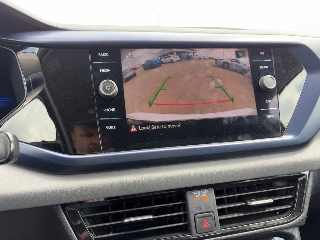 2023 Volkswagen Taos SE