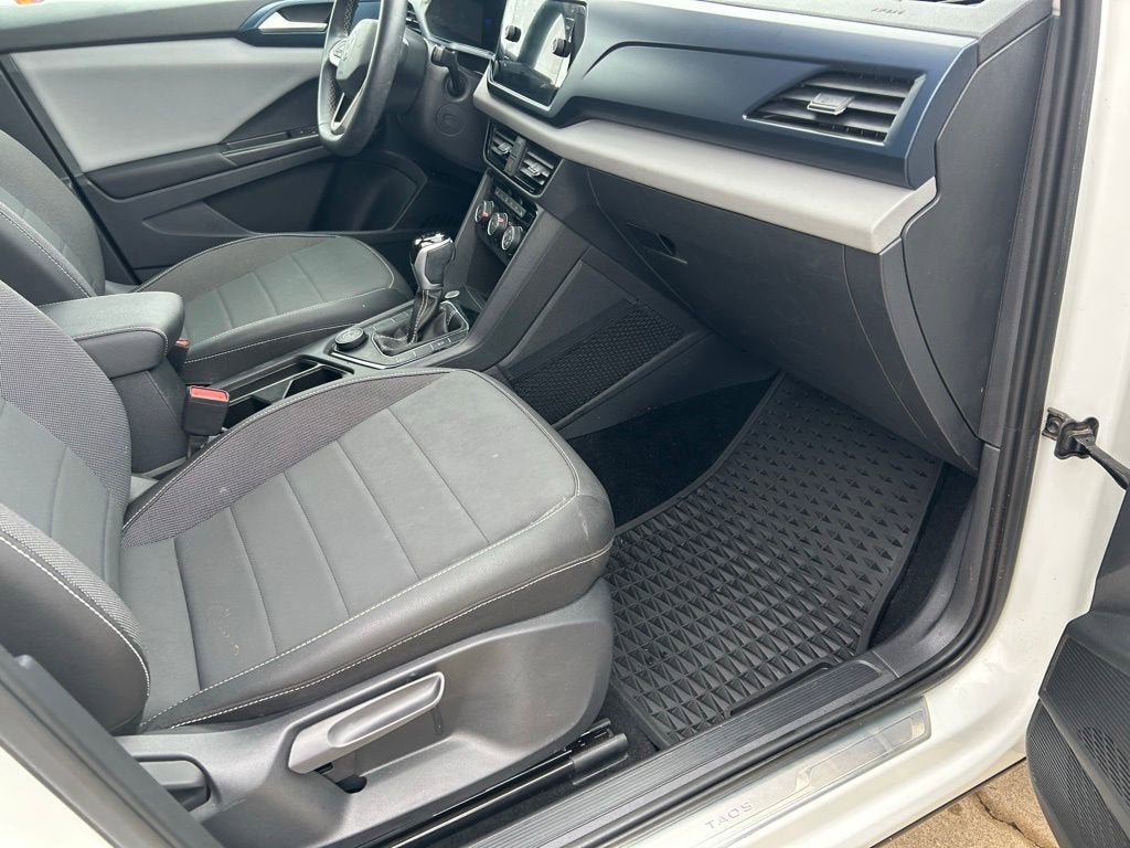 2023 Volkswagen Taos SE