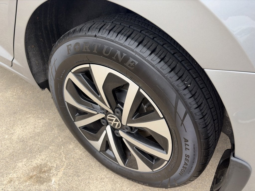 2024 Volkswagen Jetta S