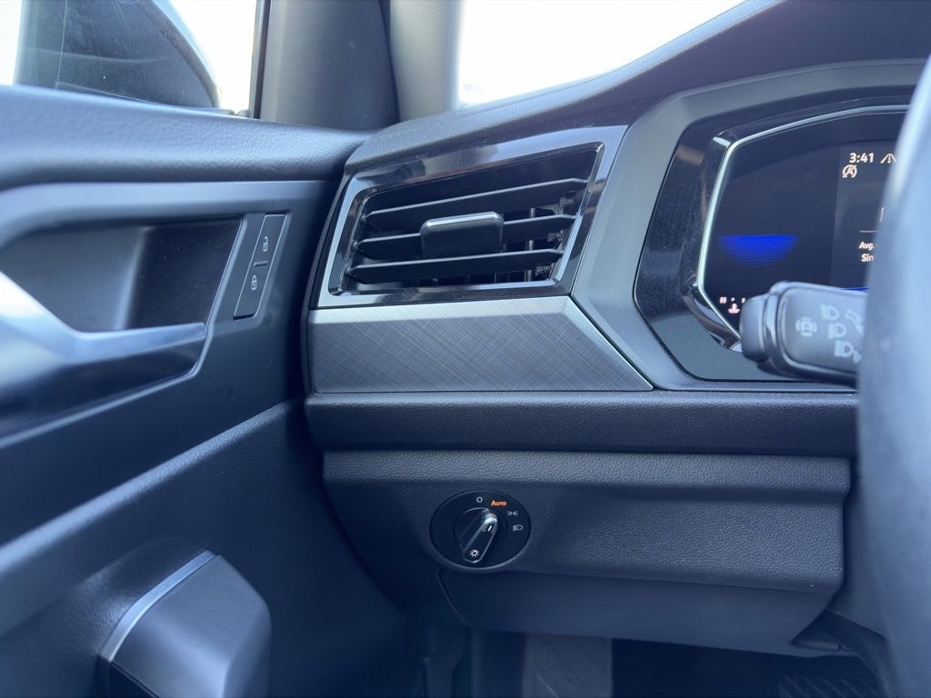 2024 Volkswagen Jetta SE