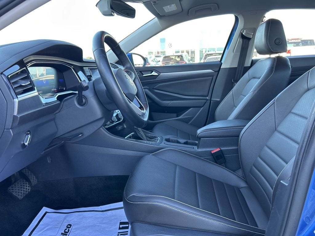 2024 Volkswagen Jetta SE