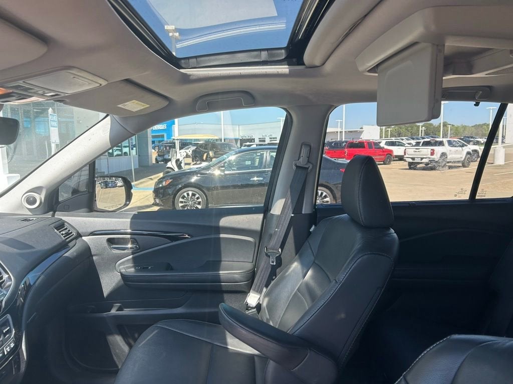 2021 Honda Pilot Touring 7-Passenger