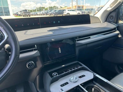 2025 Lincoln Navigator Reserve