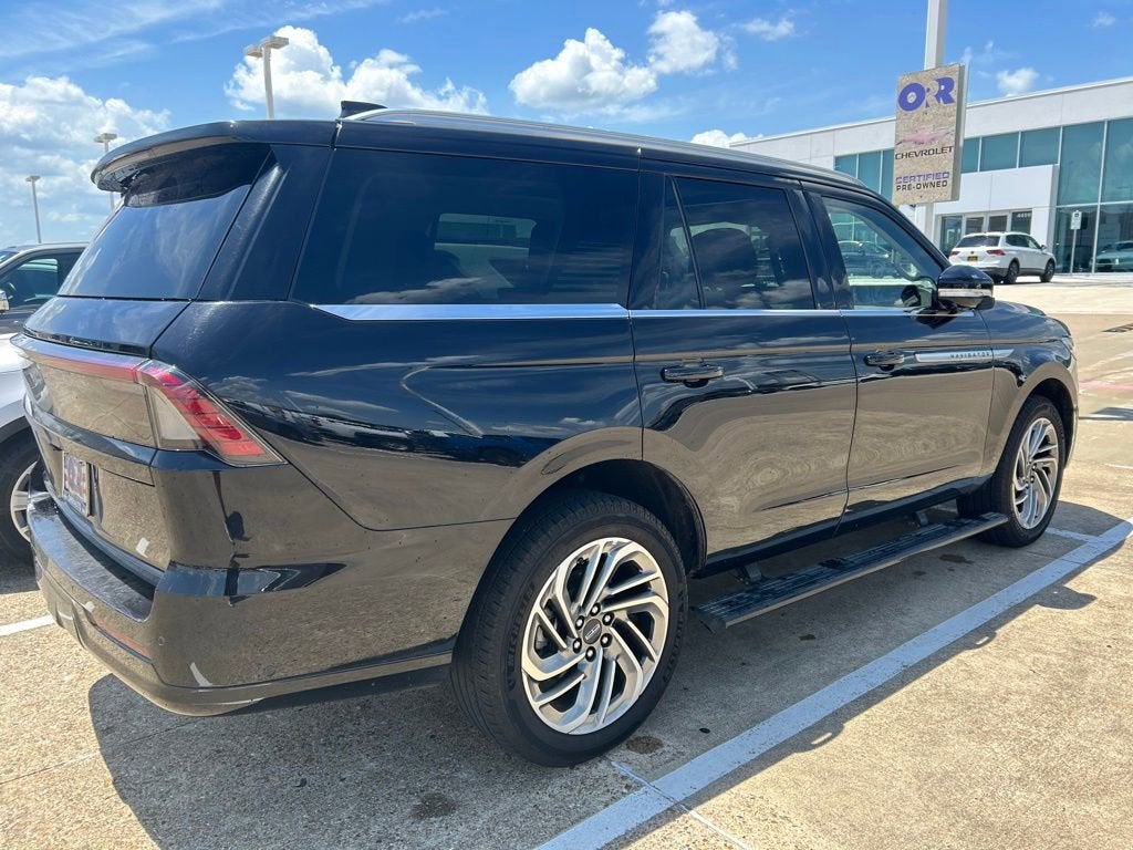 2025 Lincoln Navigator Reserve