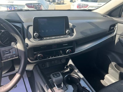 2025 Nissan Rogue SV FWD