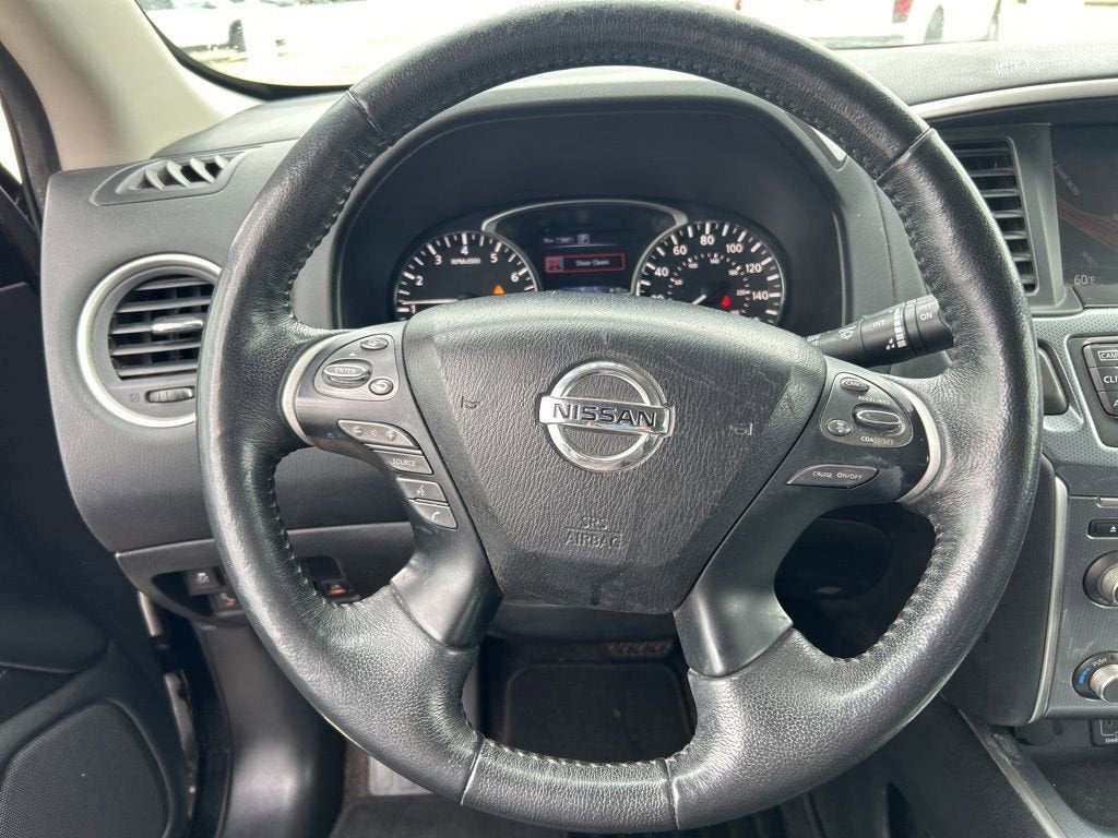 2019 Nissan Pathfinder SL