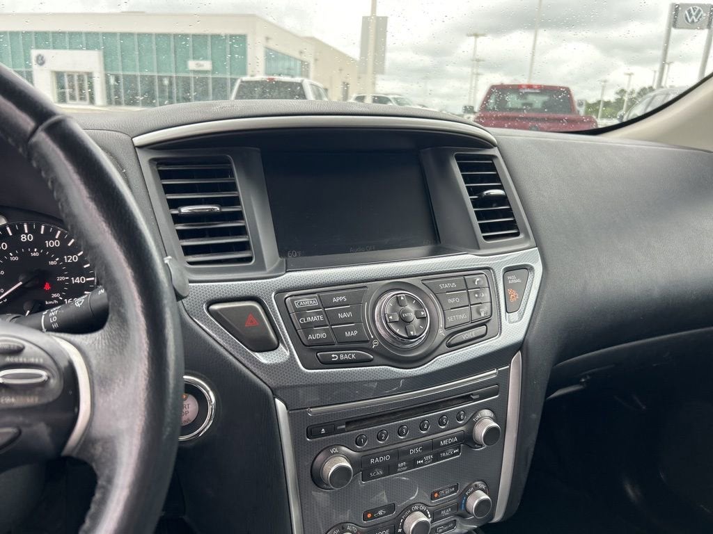 2019 Nissan Pathfinder SL