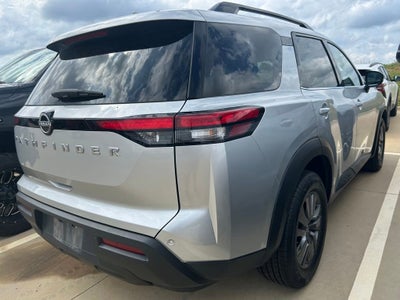 2025 Nissan Pathfinder SV FWD