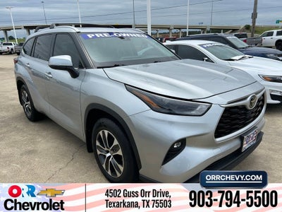 2022 Toyota Highlander XLE