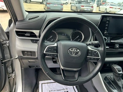 2022 Toyota Highlander XLE