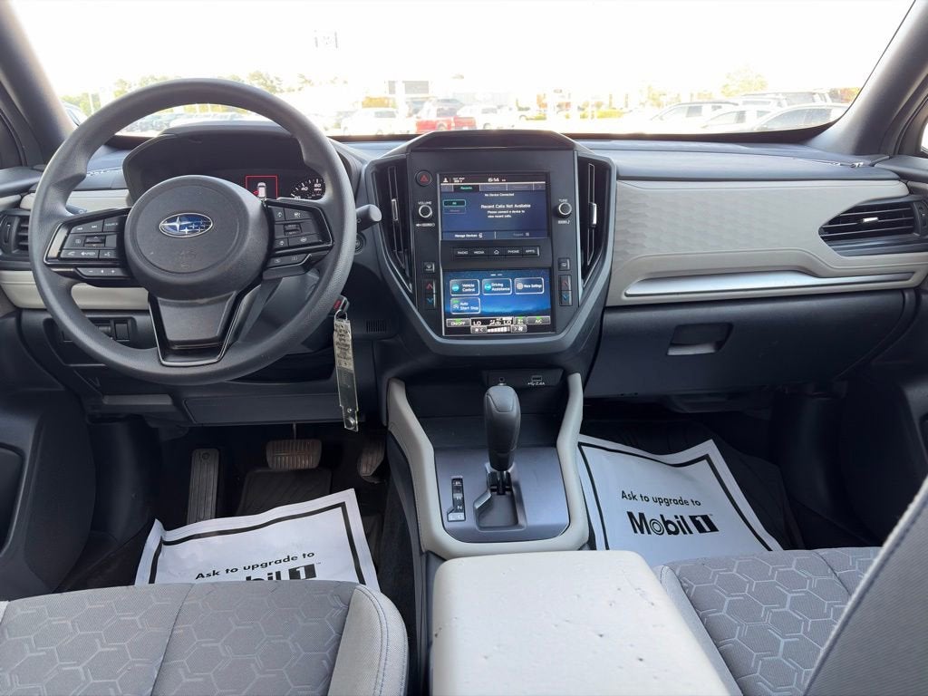 2025 Subaru Forester Base