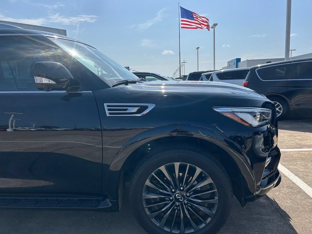 2024 INFINITI QX80 SENSORY AWD