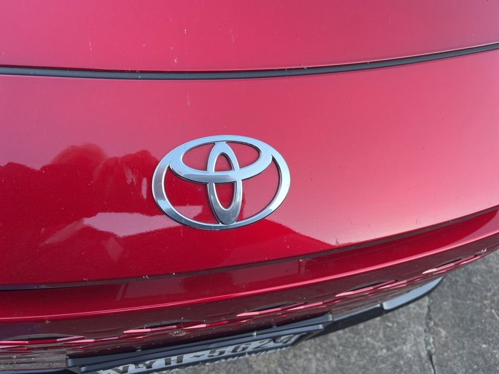 2025 Toyota Crown Signia XLE