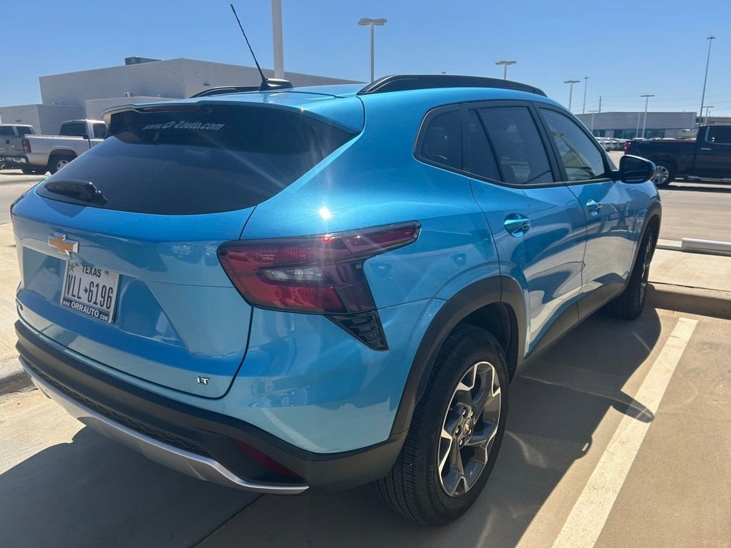 2025 Chevrolet Trax LT