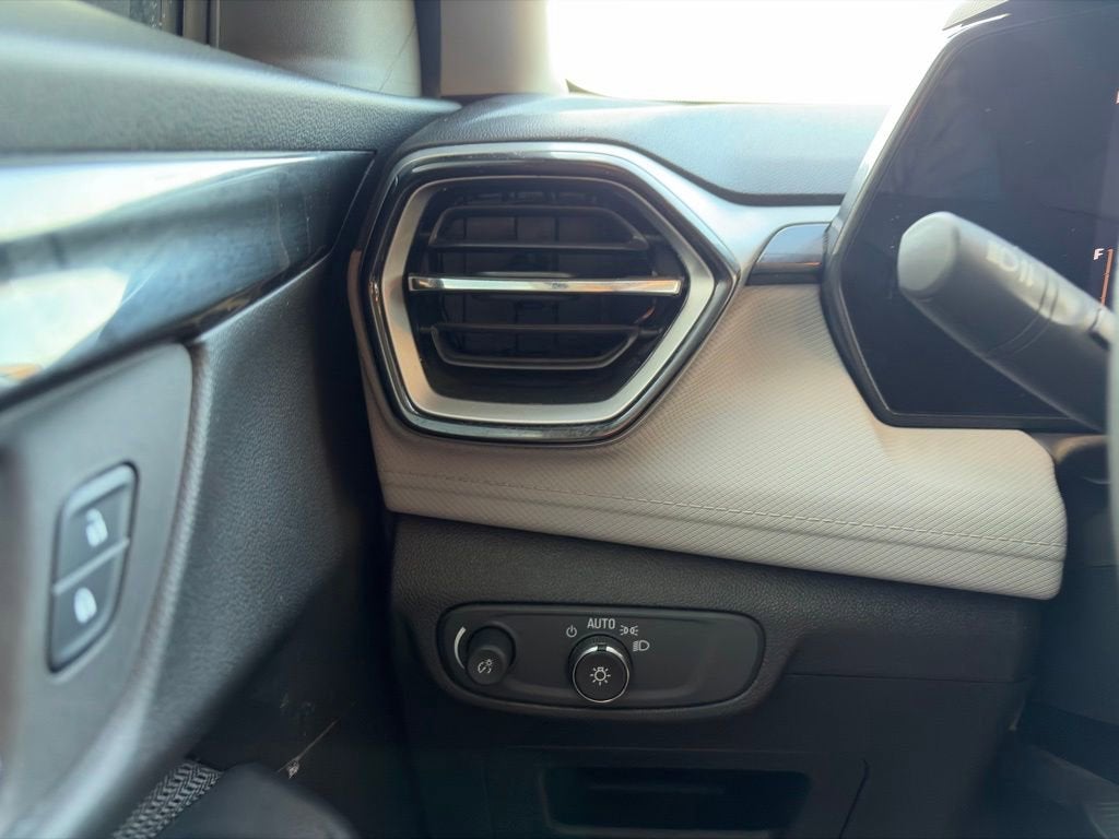 2025 Chevrolet Trailblazer LS