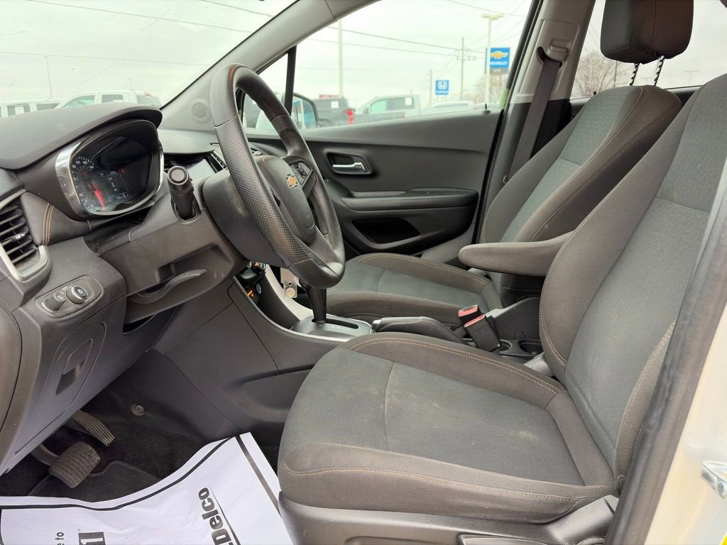 2022 Chevrolet Trax LS