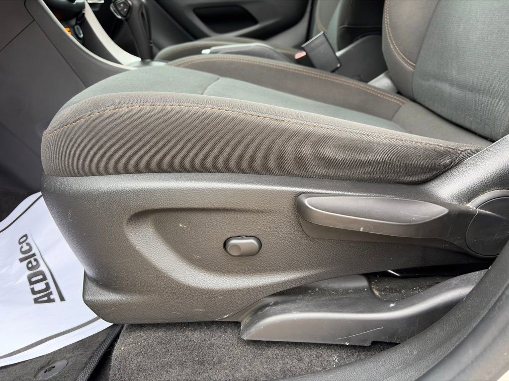 2022 Chevrolet Trax LS