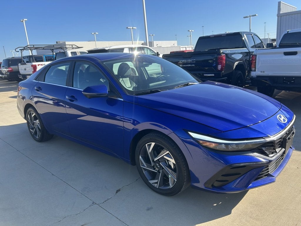 2025 Hyundai Elantra SEL Convenience