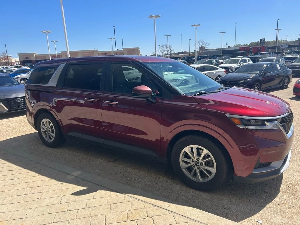 2022 Kia Carnival MPV LX Seat Package