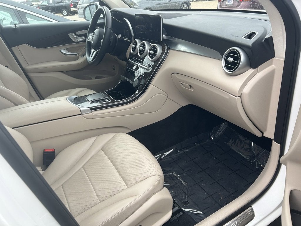 2022 Mercedes-Benz GLC 300 SUV