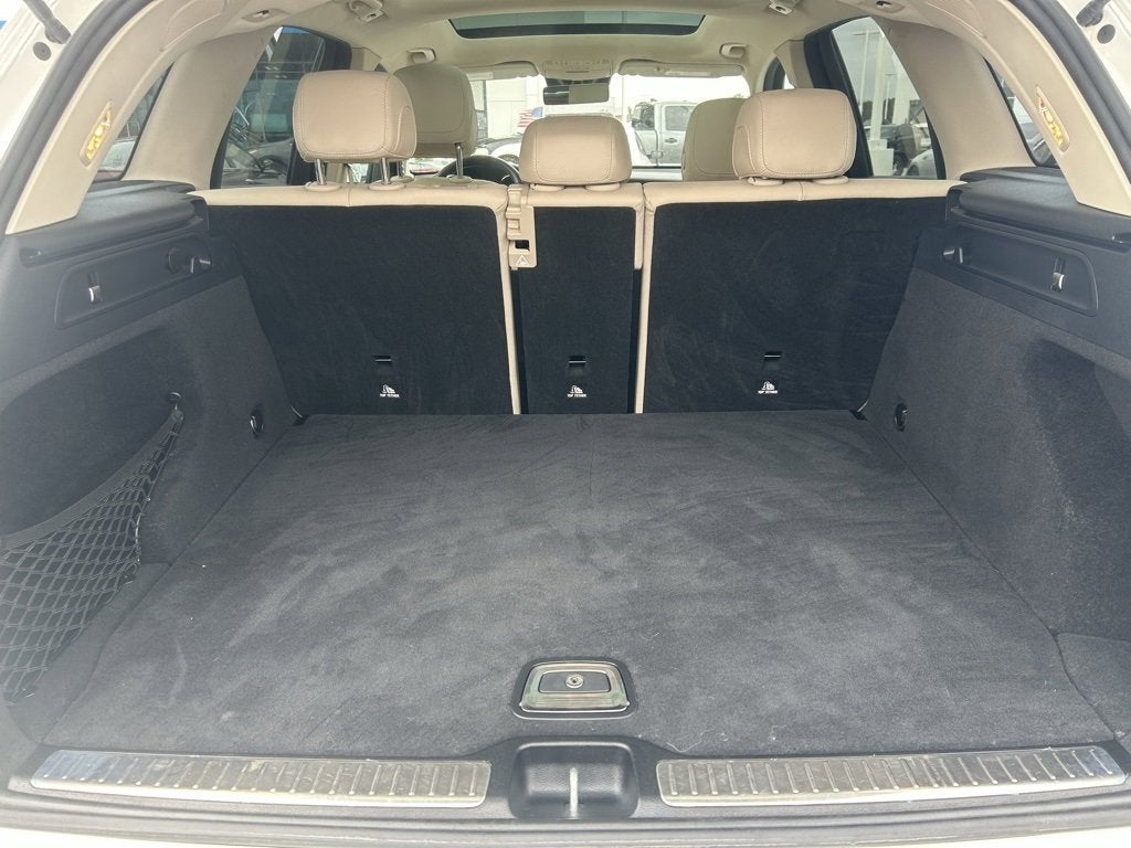 2022 Mercedes-Benz GLC 300 SUV