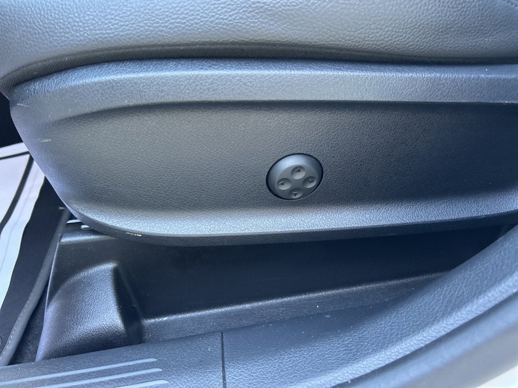 2024 Mercedes-Benz GLB GLB 250