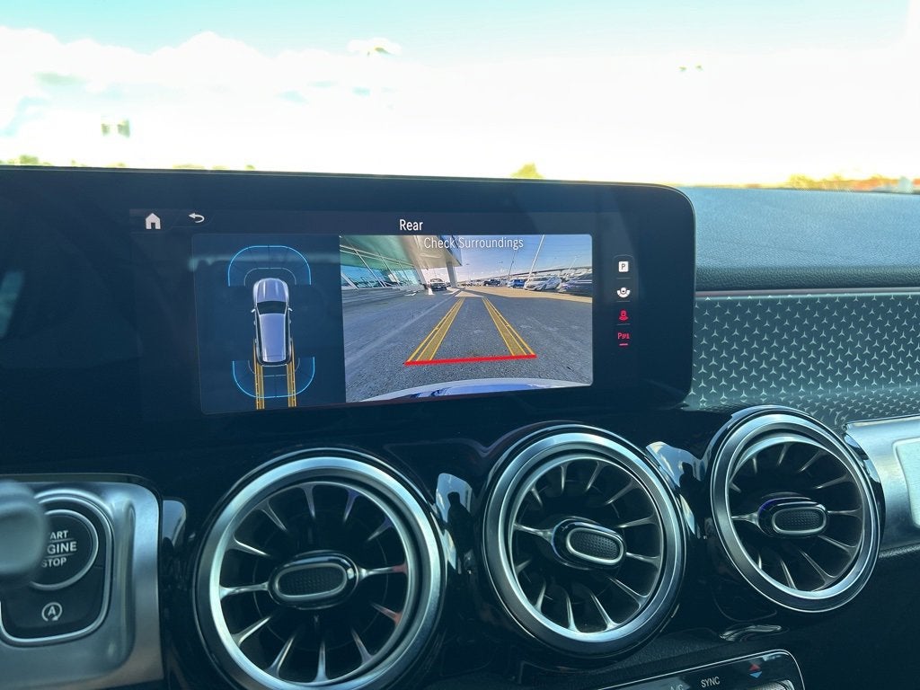 2024 Mercedes-Benz GLB GLB 250