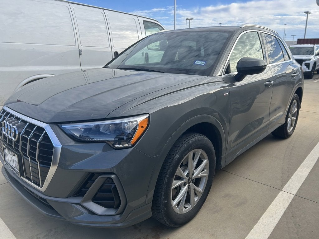 2021 Audi Q3 Premium 45 TFSI S line quattro Tiptronic