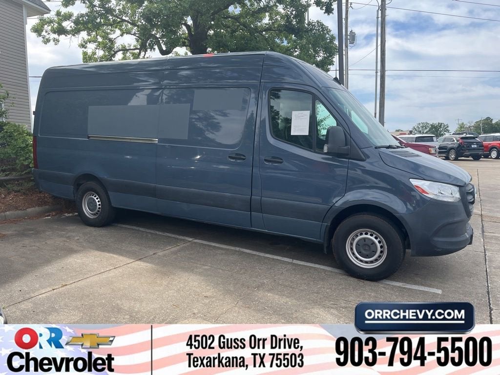 2019 Mercedes-Benz Sprinter Van 2500 HIGH ROOF 17