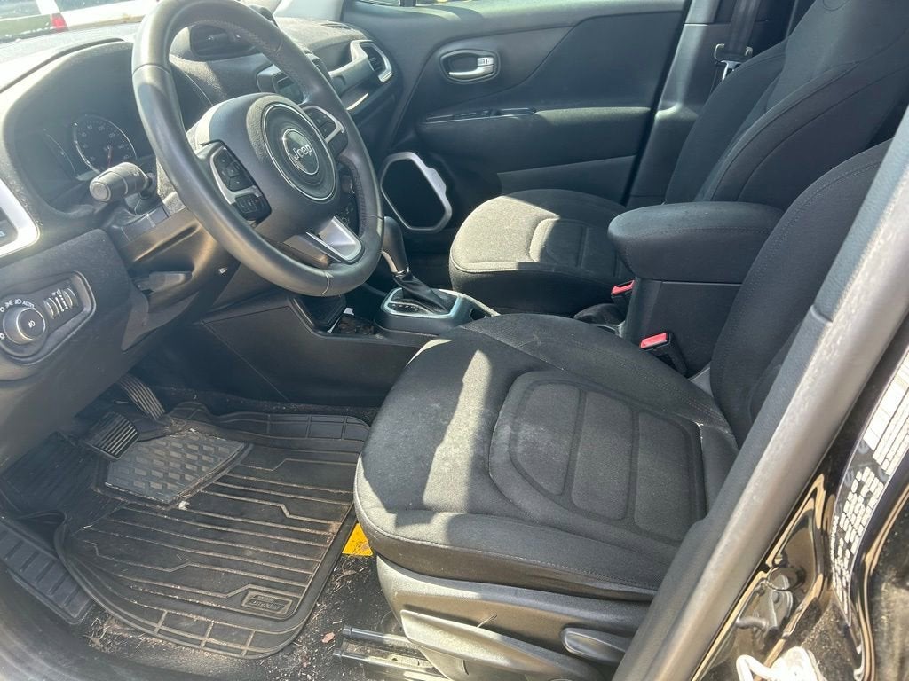 2020 Jeep Renegade Latitude FWD