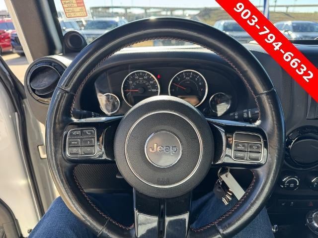 2012 Jeep Wrangler Unlimited 4WD 4dr Sahara