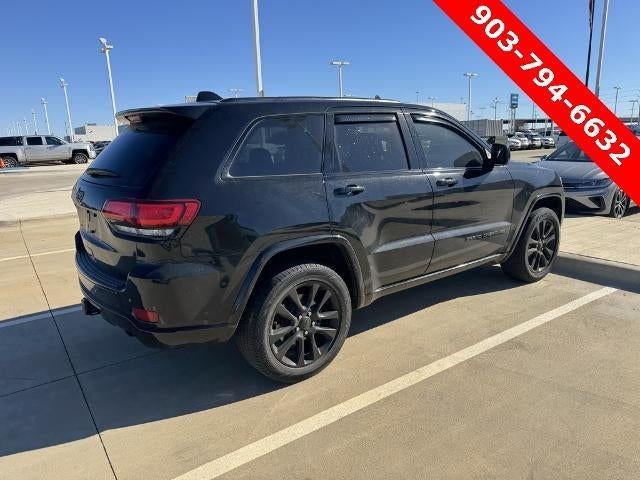 2017 Jeep Grand Cherokee Altitude 4x2 *Ltd Avail*