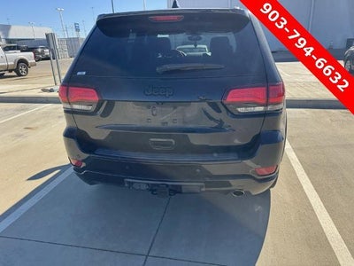2017 Jeep Grand Cherokee Altitude 4x2 *Ltd Avail*