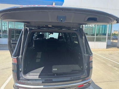 2024 Jeep Wagoneer L Series II 4x2 *Ltd Avail*