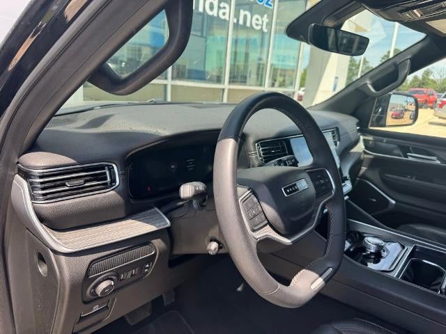 2024 Jeep Wagoneer L Series II 4x2 *Ltd Avail*