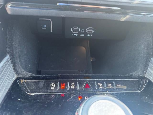 2024 Jeep Wagoneer L Series II 4x2 *Ltd Avail*