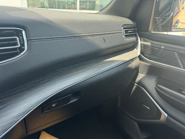 2024 Jeep Wagoneer L Series II 4x2 *Ltd Avail*
