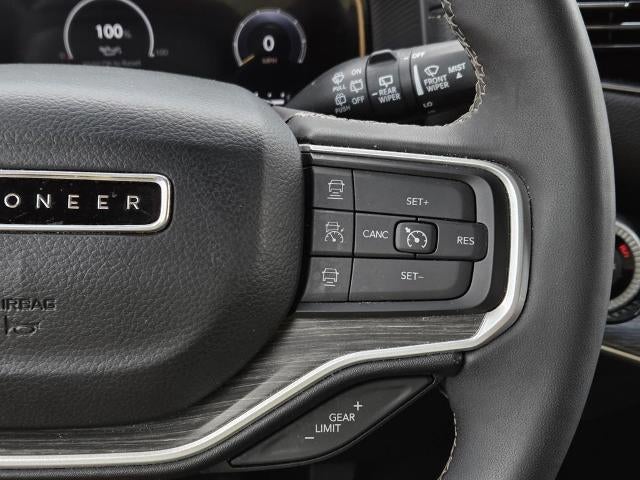 2023 Jeep Wagoneer L Series II 4x2