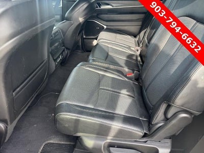 2024 Jeep Wagoneer L Series II 4x2 *Ltd Avail*