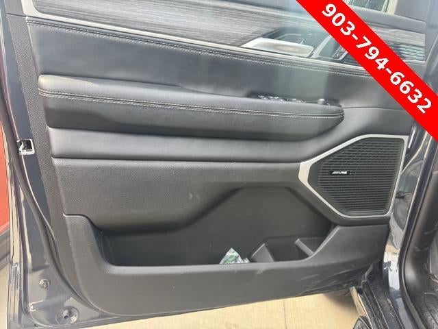 2024 Jeep Wagoneer L Series II 4x2 *Ltd Avail*