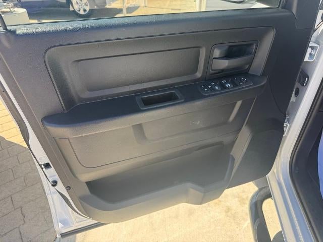 2022 RAM 1500 Classic Tradesman 4x2 Quad Cab 6'4" Box