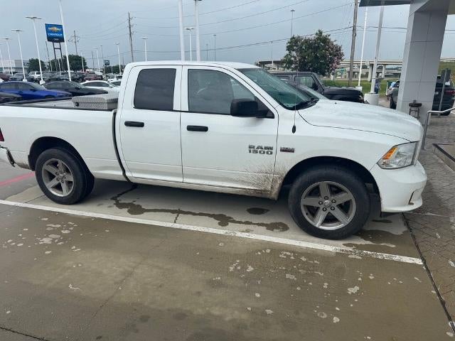 2015 RAM 1500 2WD Quad Cab 6.4 Ft Box Express