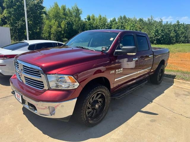 2016 RAM 1500 Lone Star 4x4 Crew Cab 6'4's photo