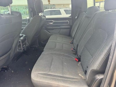 2019 RAM 1500 Big Horn/Lone Star 4x2 Crew Cab 5'7" Box