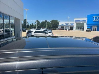 2022 RAM 1500 Limited 4x4 Crew Cab 5'7" Box