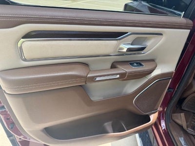 2022 RAM 1500 Laramie 4x4 Crew Cab 5'7" Box